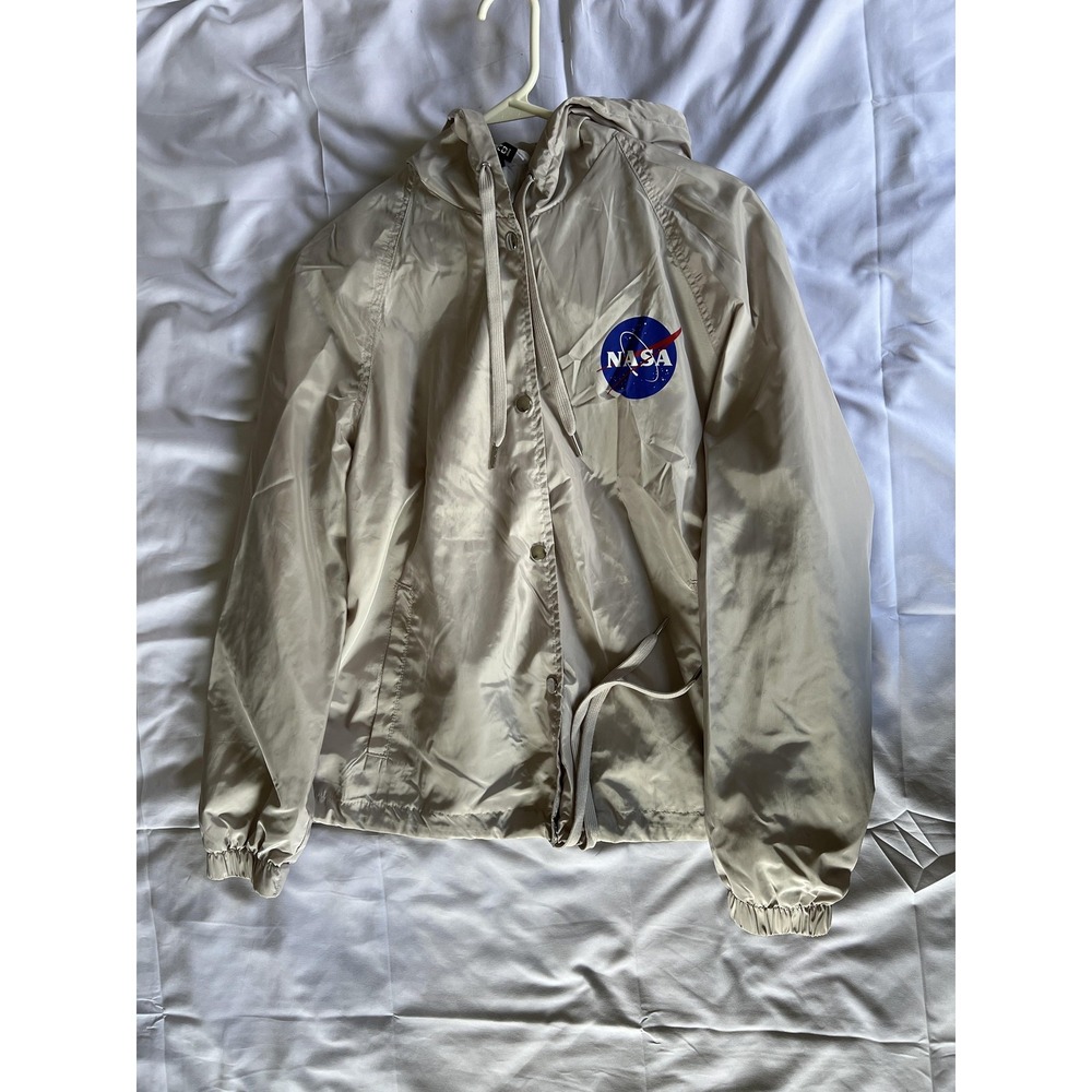 NASA Jacket Womens M Beige Hooded Windbreaker Snap Button Logo H&M Divided EUC - Picture 8 of 11